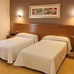 De 3*